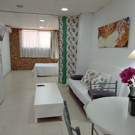 Estudio Centrico En Aguilas Ngoại thất bức ảnh